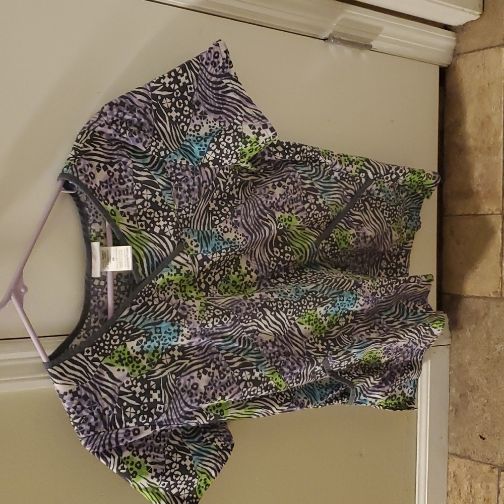 Scrubs bundle - Picture 4 of 6
